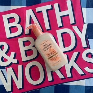 NWT Bath & Body Works Mango & Coconut Milk Daily Moisturizing Hand Soap